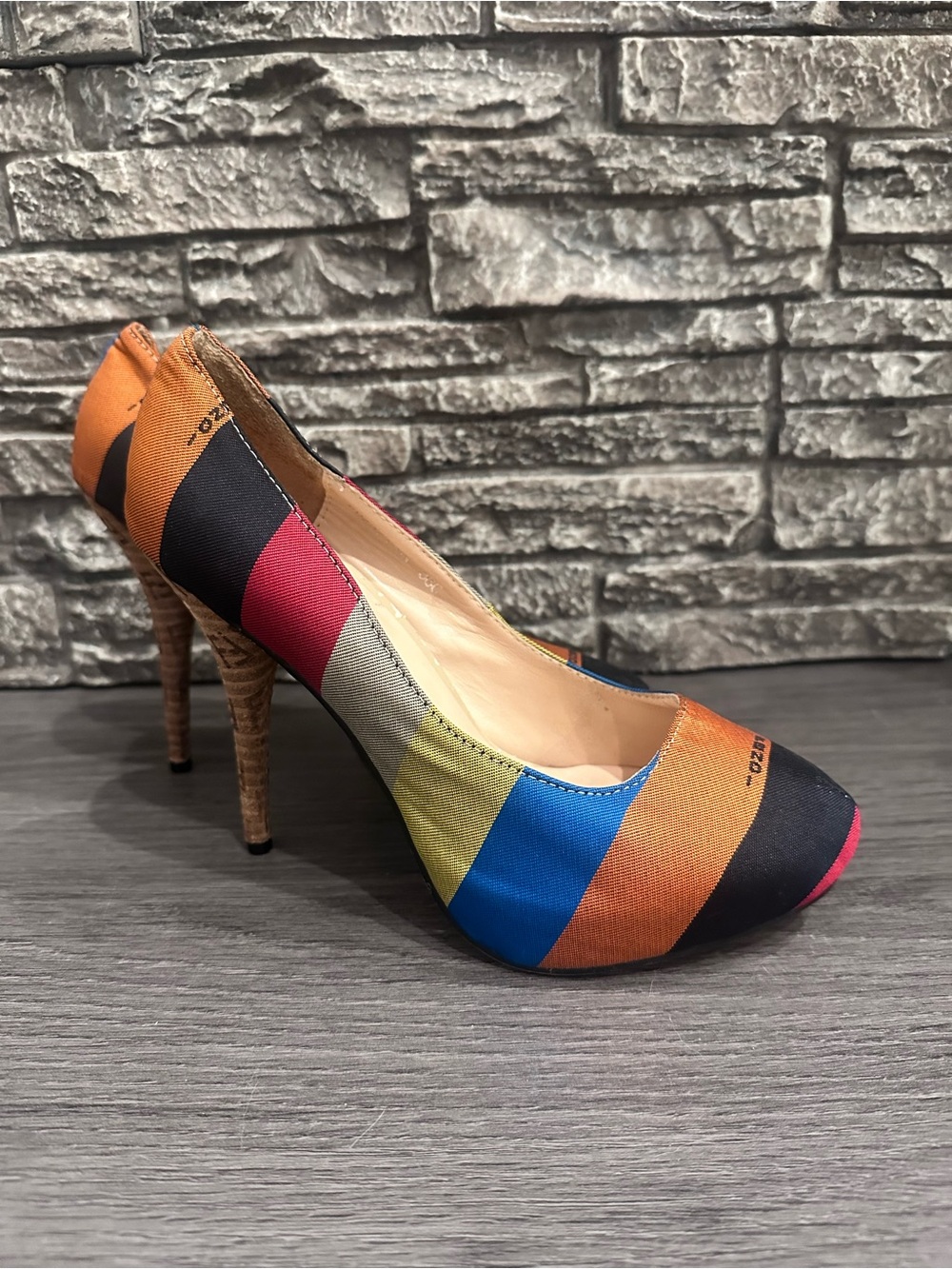 Fendi Multicolor Striped Canvas FF Heel Pumps Size 38 Made in Italy